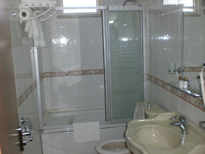 Готель Grand Reis 2*
